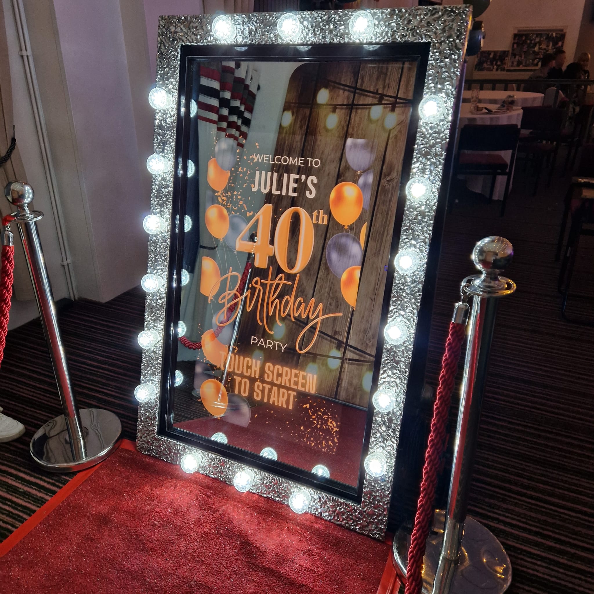 magic mirror photobooth